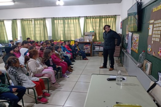 PALESTRA SOBRE PRESERVAÇÃO DO MEIO AMBIENTE DESTACA A IMPORTÂNCIA DA CONSCIENTIZAÇÃO